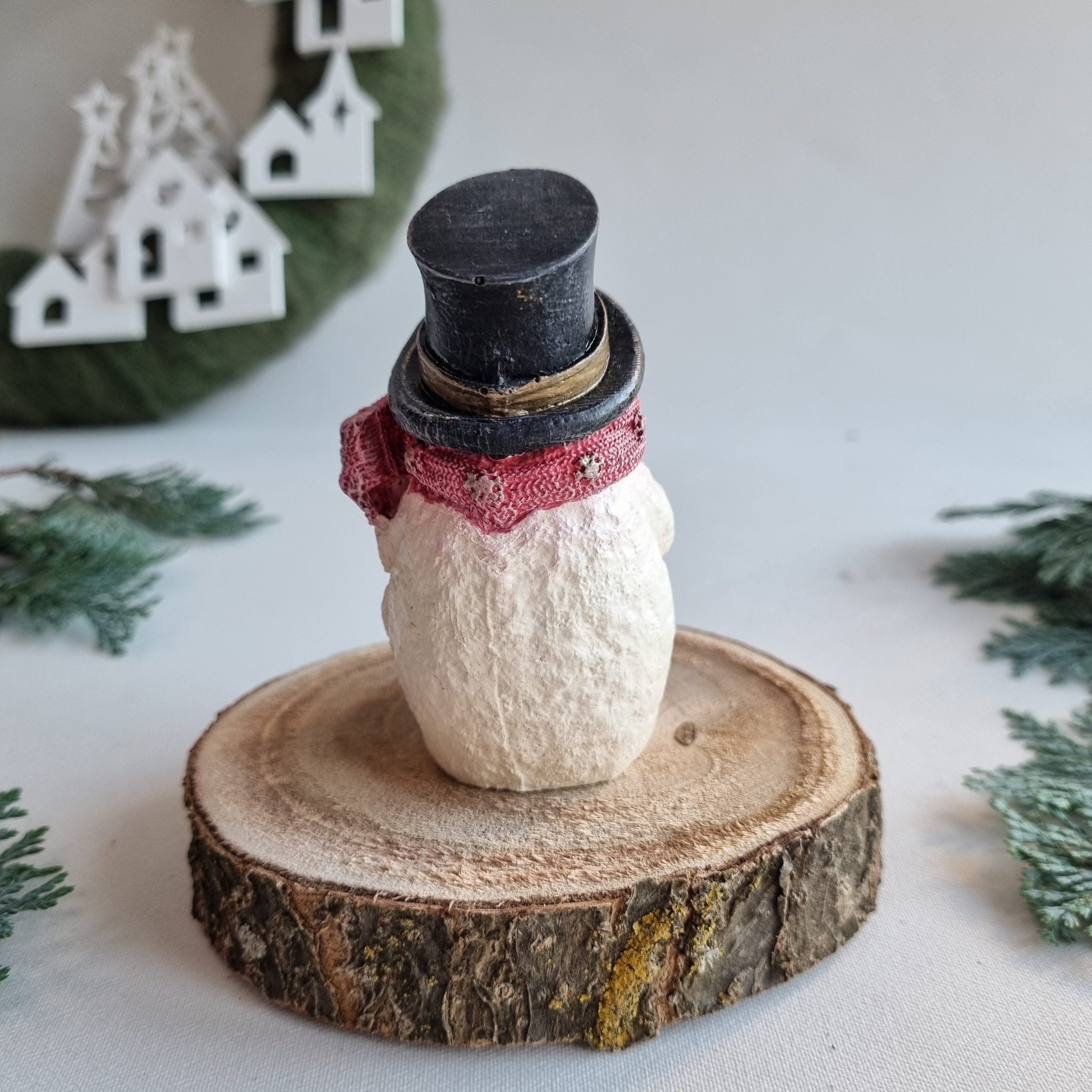 Om de zăpadă - El - LOve Handmade Decor